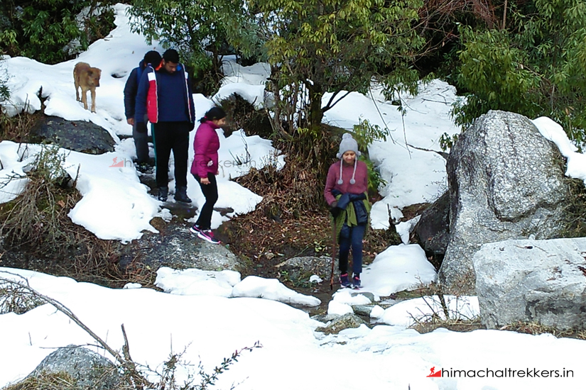 barot valley trekking